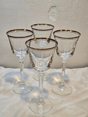 4 MIKASA «WHEATON» WHITE WINE GLASSES, GOLD BANDS