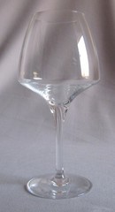 Wine Tasting Goblet Glass Mikasa Oenology Open Up Pattern 7″
