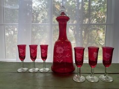 Vintage Colonial Ruby Red Etched Floral Glass Carafe & 6 Cordials