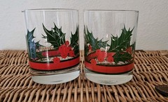 2 Vtg Libbey Holly & Berries Christmas Cocktail Glasses Old Fashioned Tumblers