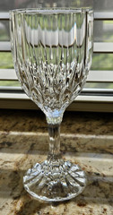 3 VTG Bretagne Cristal D’Arques France Crystal Wine Glasses – Clear Musical Ring