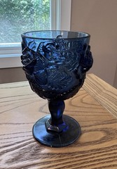 VINTAGE MADONNA INN DARK NAVY BLUE GLASS GOBLET WILD ROSE – 6.2”