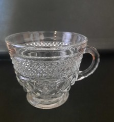 Vtg ’50s Anchor Hocking Wexford coffee/punch glass handled cup. 16 available
