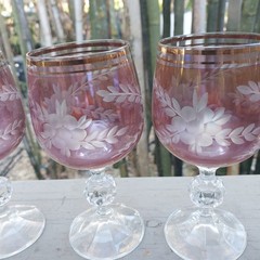 Six 6 Purple Cranberry Engraved Floral Cut to Clear Wine Glasses Goblets Vintage
