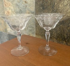 Etched Fuchsia Floral Stemmed Cocktail Glasses Coupes Vintage Barware Pair of 2
