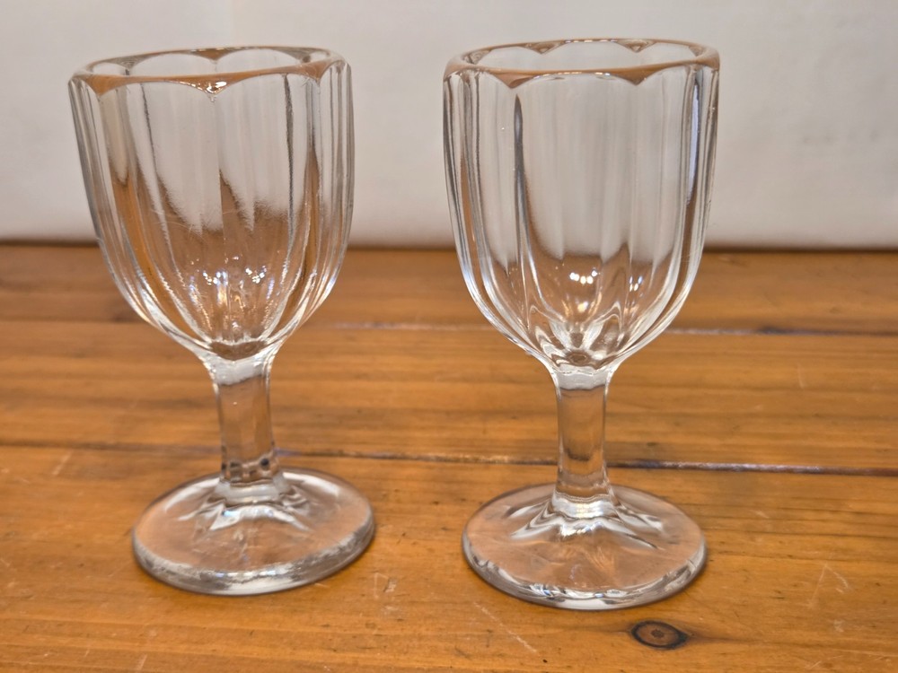 Vintage Mid-Century Cordial Sherry Wine Liqueur Glasses Stemware Paneled Optic