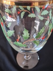 Lenox Holiday Dimensions Wine/Water Goblet With Gold Trim 7 Inches Tall