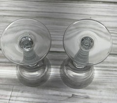 Set of 2 Vintage Mini Glasses Wreath Design Unmarked READ AND SEE PHOTOS