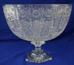 Queen Lace Bohemian Pedestal Punch Bowl, 11 1/2″ x 9 3/4″ x 4 3/4″ (B40)