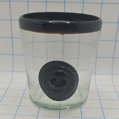 Vtg Hand Blown Art Glass Cup skull Halloween goth black and clear glass