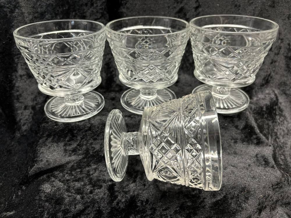 BIG TOP PEANUT BUTTER by HAZEL-ATLAS Sherbet Glassware Set of 4