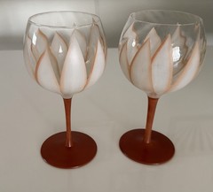 PAIR VTG Mid Century MCM Dorothy Thorpe Terracotta Petals Lotus Wine Goblets