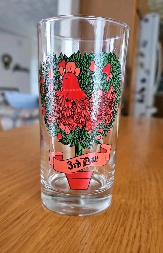 Twelve Days of Christmas Glass 10 oz. Tumbler 3rd Day Three French Hens