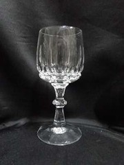 Schott-Zwiesel Tango, Vertical Cuts, Knob Stem: Wine Glass, 6 1/8″ Tall
