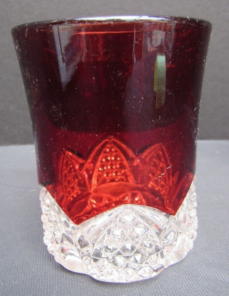 EAPG Pattern Glass Ruby Stain Button Arches, Scalloped Daisy Water Tumbler