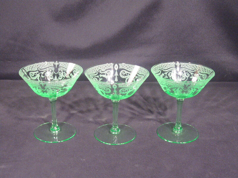 Cambridge Apple Green Stem 3060 Etch 520 Champange Tall Sherbet Glasses Set of 3