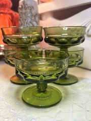 Vintage Set Of 5 Color Crown Green by COLONY Champagne/Tall Sherbet Glasses