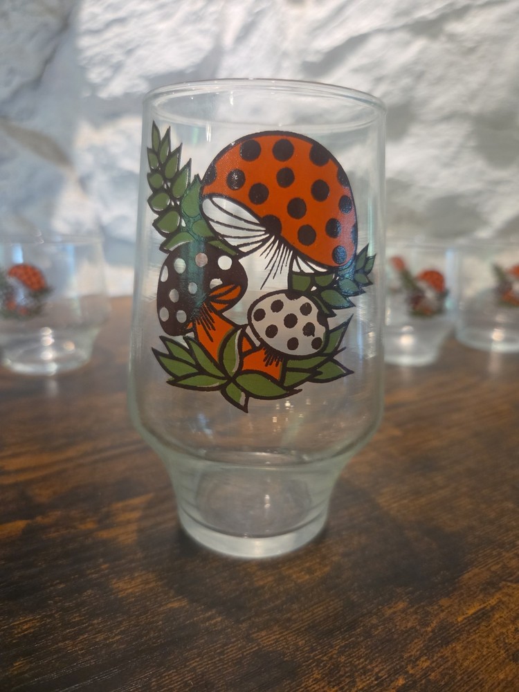Vintage 70’s Sears Merry Mushroom Lowball Juice Glasses 1- 14oz & 6- 8oz