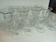 Vtg 11 piece Ice Cream Sundae Cups Glass 4 small, 7 large Clear Glass Tulip