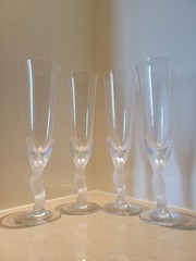 IGOR CARL FABERGE FROSTED KISSING SNOW DOVES CHAMPAGNE FLUTE GLASSES SET OF 4
