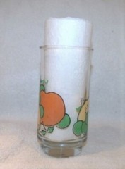 Vintage Nancy Lynn Smiling Fruit Glass – 5 1/2″ Tall