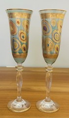 Set of 2 VIETRI Regalia Aqua Champagne Flutes Hand Painted 14K Gold Italy