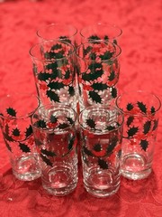 VTG Indiana Glass Christmas Holly Berries Highball Glasses Tumblers Set of 8 MCM