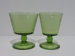 2 Pebblestone Textured Glass Footed Goblets Avocado Green