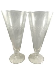 Set of 2 VTG Anchor Hocking Laurel Leaf Pilsner Beer Glasses 10oz