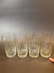 Set 4 Beautiful Vintage 5-1/4” Crystal Cut Glasses Tumblers Starburst