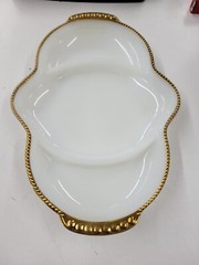 Vintage Anchor Hocking Oven Ware Fire-King Serving Dish Milk Glass Gold Trim