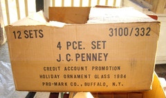 1984 JC Penny 12 oz Christmas Beverage Glasses Ornaments set 8 Mint in Box USA