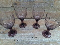 Libbey PURPLE AMETHYST Garden Vine WINE Goblet- Set of 4- Vintage Glassware USA