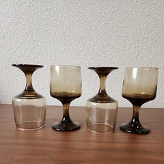 4 Tawny Accentby LIBBEY GLASS COMPANY Footed Wine Smoke 5.25″