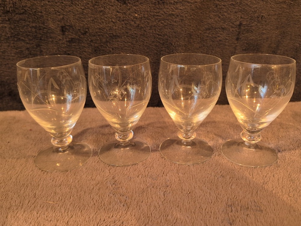 Set Of 4 Vintage Crystal Etched Wheat Pattern Wine Water Glasses