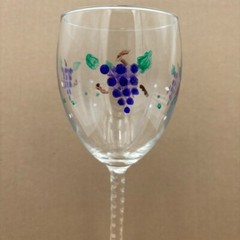 Pair of Wine Glasses Grape Leaf Motif Design Pattern 7 & 3/4» Tall Set of 2