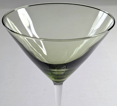 Set of 2 Libbey Vina Green Hand Blown Martini Glasses Clear Stem Green Bowl