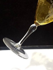 SET OF 2- RARE TIFFIN ARCADIAN TOPAZ YELLOW ETCHED BASKET 5 5/8″ WINE GLASSES