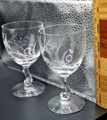 Fostoria Crystal Gray Cut Spring Pattern 4 1/2″ Wine Glass – set of 2