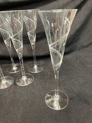 CHAMPAIGN FLUTES ETCHED SWIRL PATTERN WEDDING ELEGANT – SET OF 9