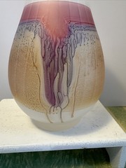 VTG 1970 Rueven Hand Painted Nouveau Art Glass Vase 9.25” Ribbed Hand Fired UP39