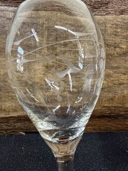 Vintage Etched Grape Cluster Wine Glasses Set of 5 – 6” Tall, One w/ Base Cracks