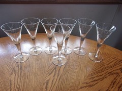 Etched Starburst 2.5 Oz Blown 5 5/8″ – Set of 7