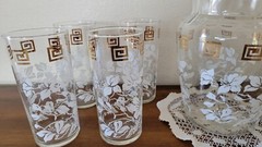 Anchor Hocking Grecian Key White Leaves w/Gold Pitcher & 7 Glasses. Vintage MCM.