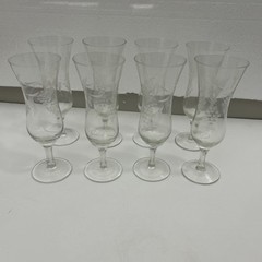 Gorgeous Etched Grapes Leaves Aperitif Set Of 8 Glasses 1491