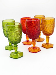 **Vintage MCM Daisy & Button Pattern Hex Base Glass Goblets – Set of 6 (Mixed)