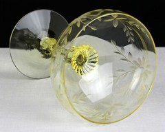 Heisey Sahara Topaz Yellow Cupid Cut Champagne Glass, Vintage Old Dominion 5.5″