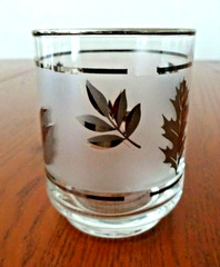*LIBBEY SILVER FOLIAGE (4) 6 OZ JUICE TUMBLERS #2-B65-R