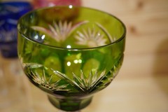 5-Cut To Clear Wine Glasses, 7 7/8″ Green Blue Red Black (G50)