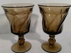 Pair Of Vintage Fostoria Jamestown Smoke Brown 5 7/8″ Tall 4″ Dia Water Goblets